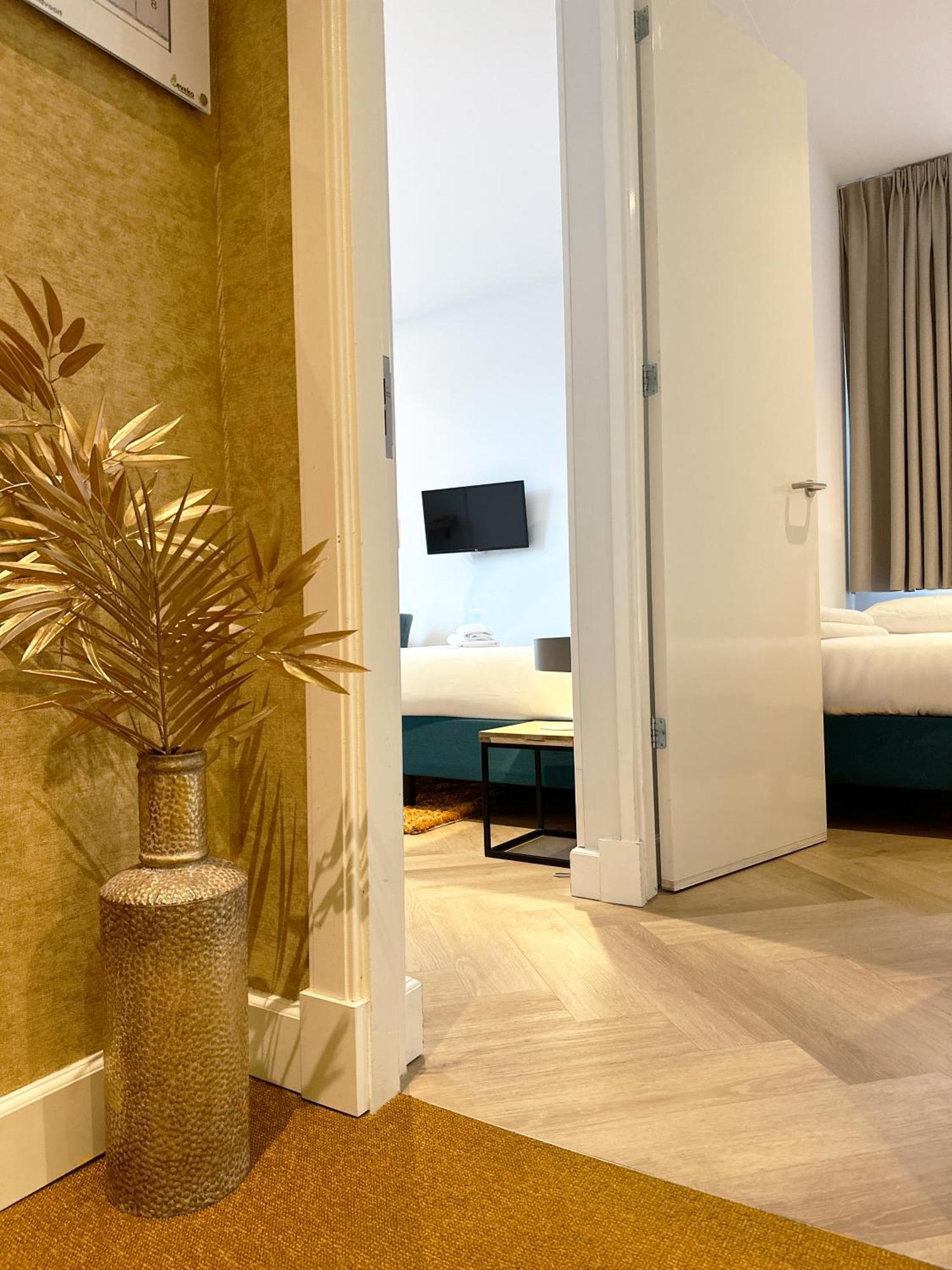 Boutique Hotel At Sea Zandvoort Ngoại thất bức ảnh