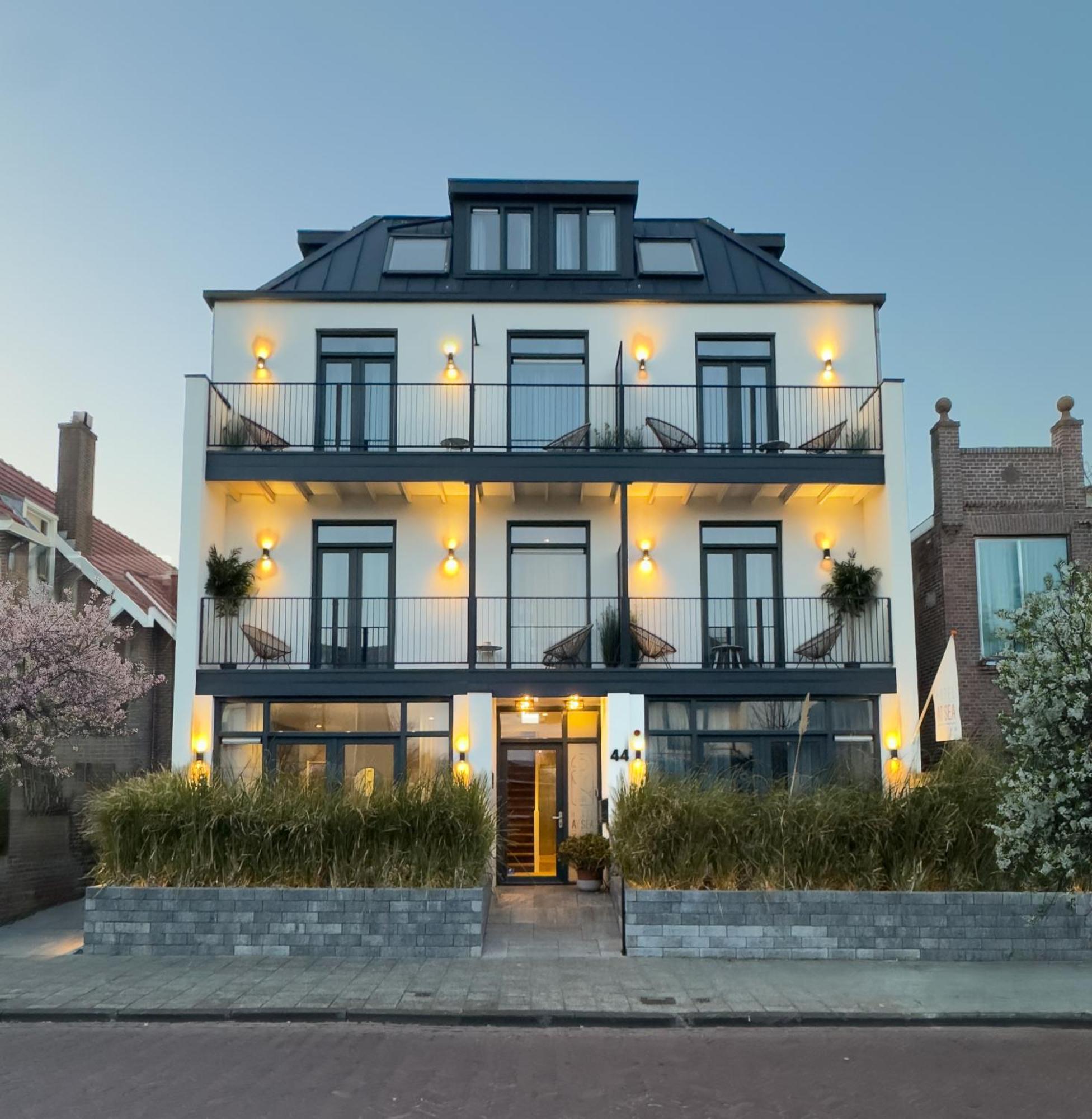 Boutique Hotel At Sea Zandvoort Ngoại thất bức ảnh